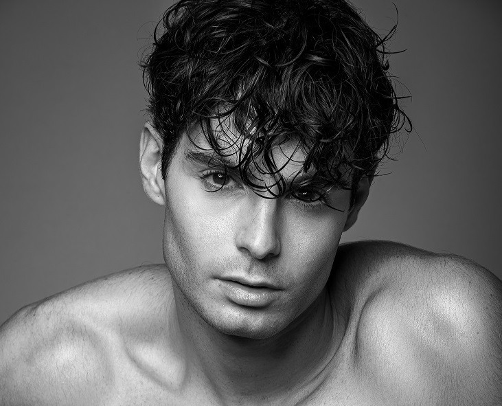 International Male model Dario M from Italy available for placement currently based in Dubai, UAE. IMA Models.